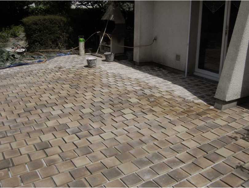 Dallage en petite dalle 12x12 type vaugirard